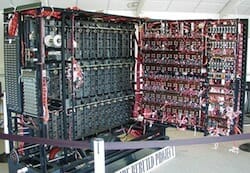 エニグマの暗号解読機 bombe / Wikipedia