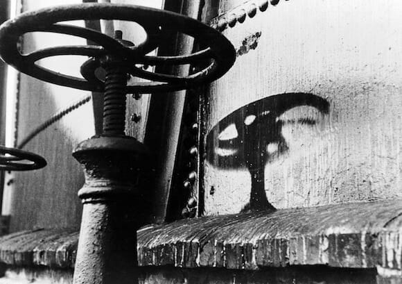 Thermic rays imprint the shadow of a handle on a gasometer about 2 kilometers from the hypocenter at Hiroshima. / Shunkichi Kukuchi