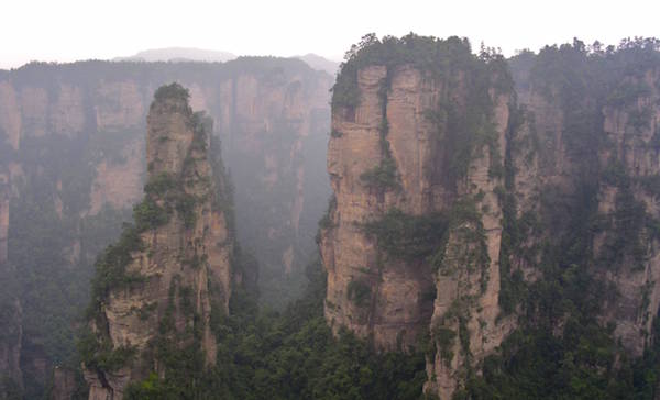 Photograph of Yangjiajie in Zhangjiajie National Forest Park in China./ Wikipedia