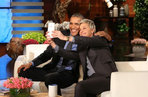 President Barack Obama and Ellen pose for a selfie. / ellen.warnerbros.com